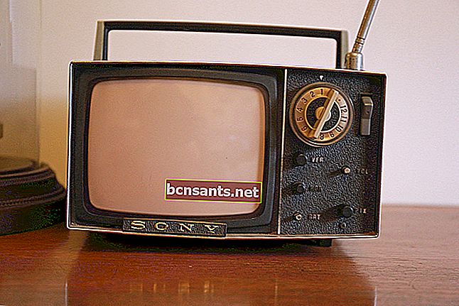 Hasil gambar untuk televisyen era lama